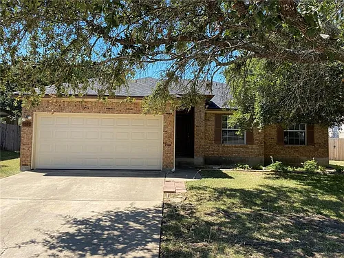 1707 Timberwood Dr Photo 1