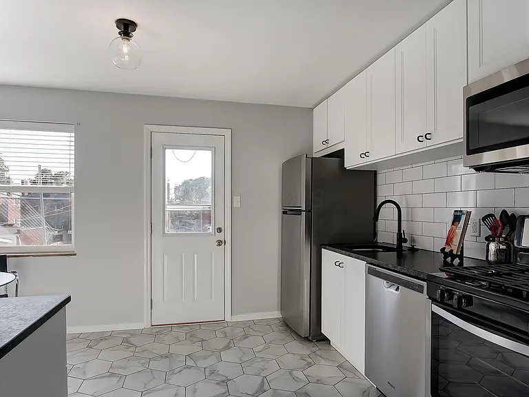 1440 Elmwood Ave — Photo 2