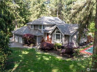 8915 69th Ave NW, Gig Harbor, WA