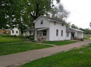 928 N 7th St, Quincy, IL 62301