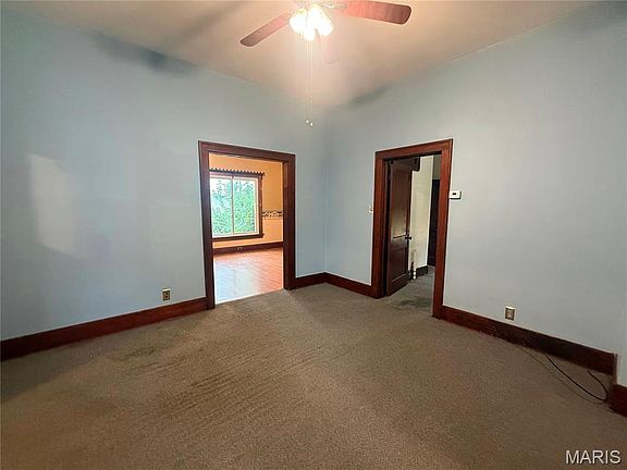 3rd image of 2519 Chestnut St