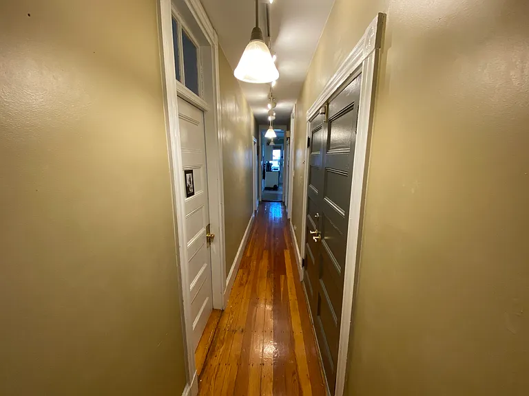 12 Oswald St #2C — Photo 9
