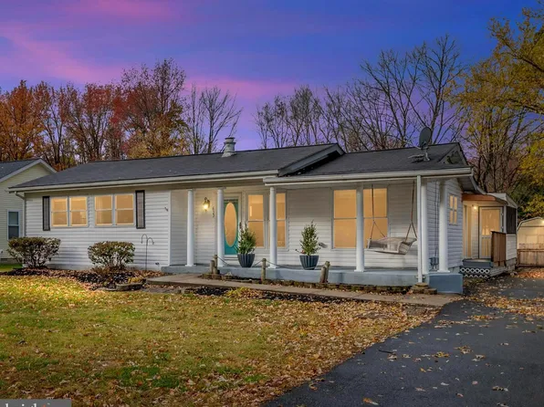 633 Old Love Point Rd, Stevensville, MD 21666