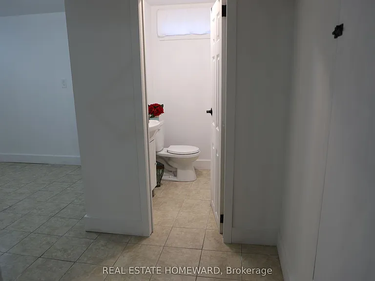1212 Fox Hill St #BASEMENT — Photo 13