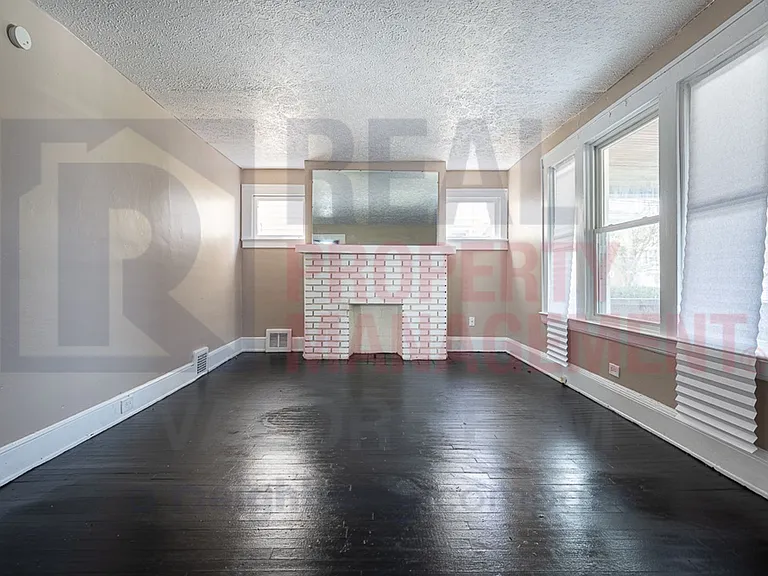 15714 Huntmere Ave, — Photo 4