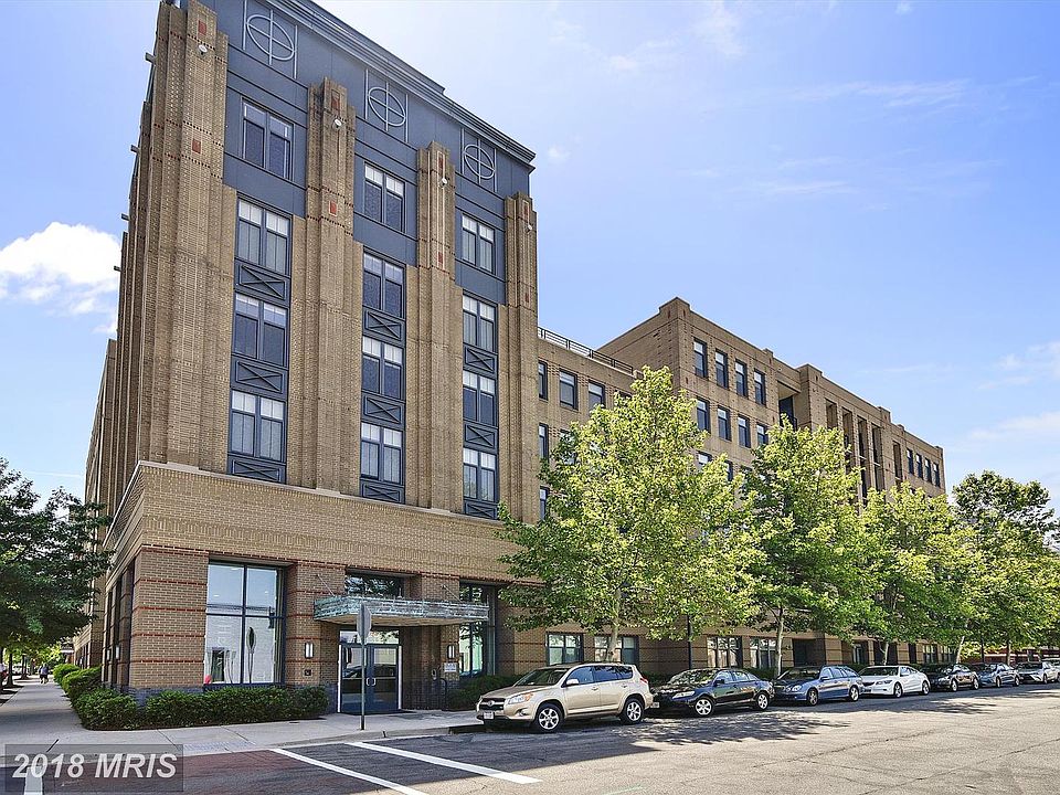 1st image of 525 N Fayette St Unit 518