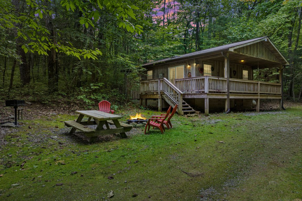 1778 Happy Acres-19
