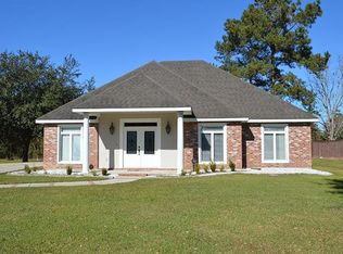 19461 Dunson Place Dr, Ponchatoula, LA 70454