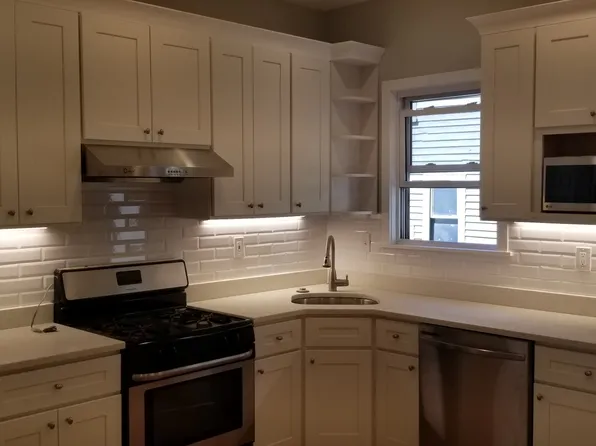 164 Hyde Park Ave, Jamaica Plain, MA