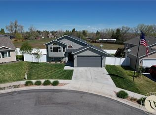 9 Saturn Pl, Billings, MT 59105