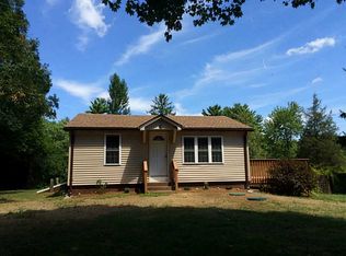 8 C Kingstown Rd, Richmond, RI 02898