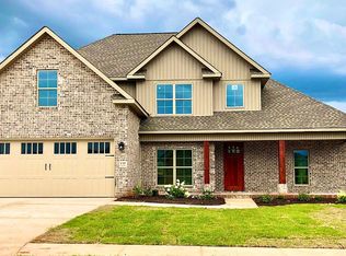 108 Kloe Ct, Warner Robins, GA 31088