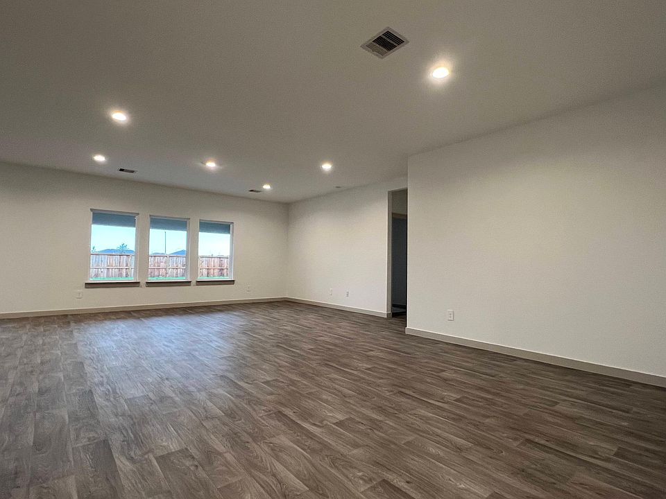 1st image of 6827 Vista Dr