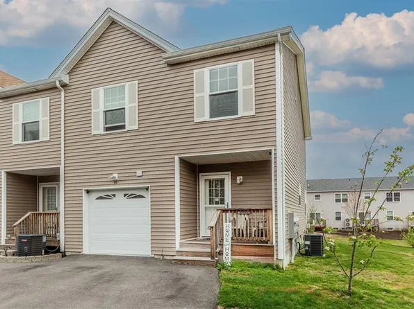 93 Joe Fromms Way, West Warwick, RI 02893