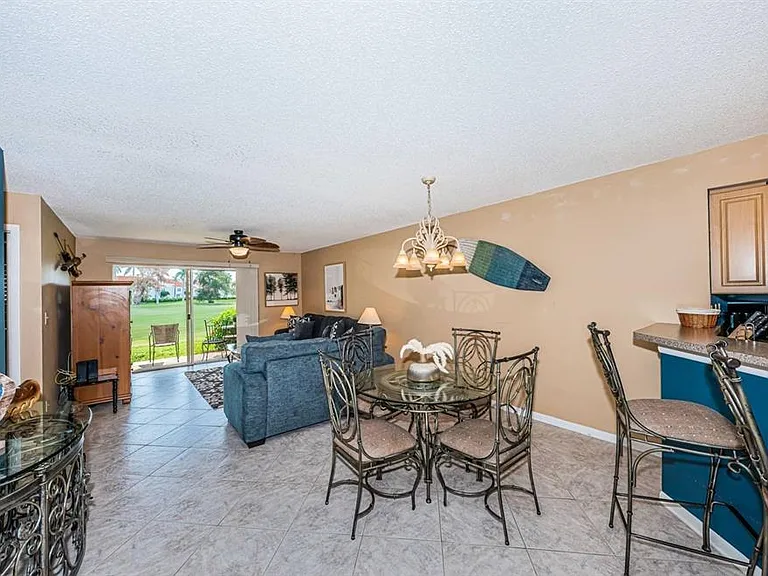 6000 Bahia Del Mar Cir #131 — Photo 2