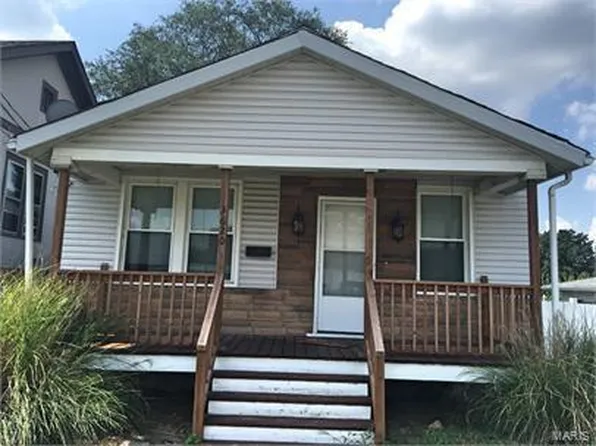 3620 Cleves Ave, Saint Louis, MO 63125