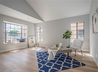 245 N Mountain View St #14, Santa Ana, CA 92703