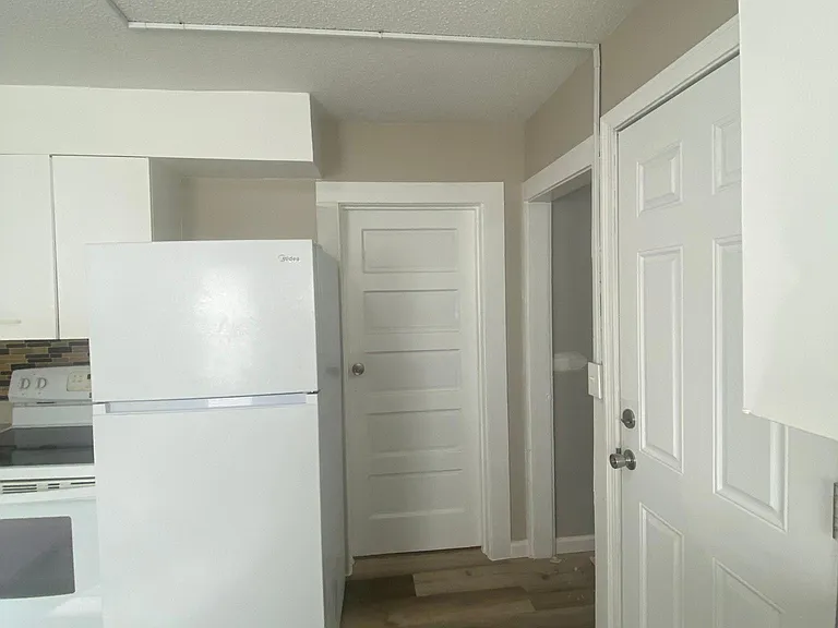 39 Russ Ln #1 — Photo 24
