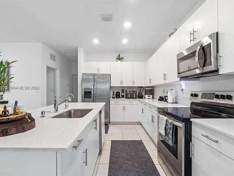 24242 SW 119th Pl #0 — Photo 8