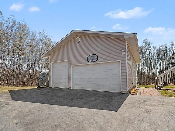 3rd image of 54519 Range Rd #272-99
