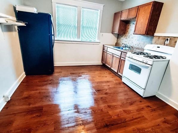 531 McKinley Pkwy #2