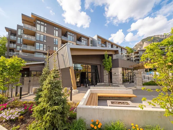 1506 Scott Cres #407, Squamish, BC V8B 1G4