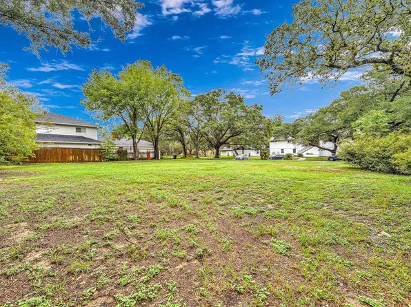 9410 Cranleigh Court, Houston, TX 77096