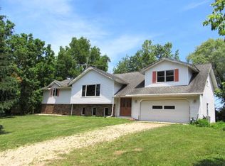 3305 Trebes Dr, Harvard, IL 60033