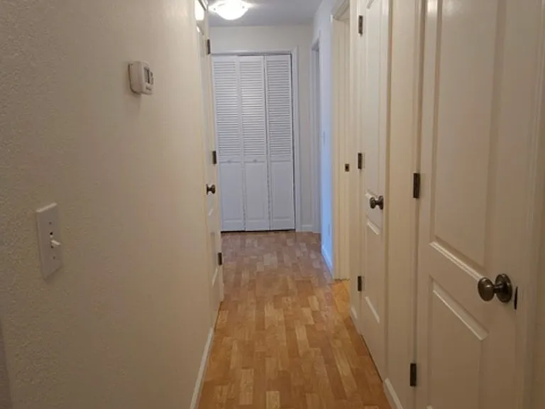 5536 Cottonwood Ct S — Photo 20
