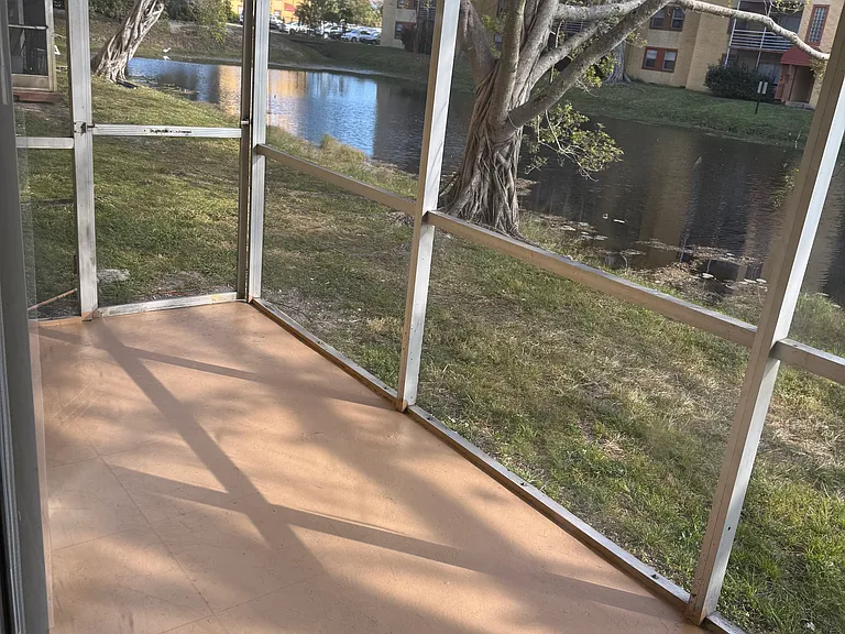 Royal Palms at Lauderhill — Photo 15