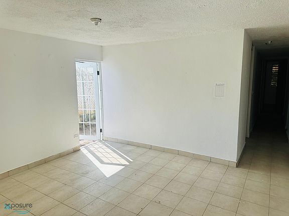 2nd image of C 40 3rd St