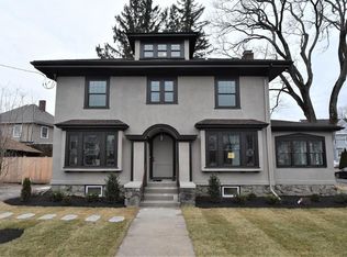 210 Main St, Waltham, MA 02453