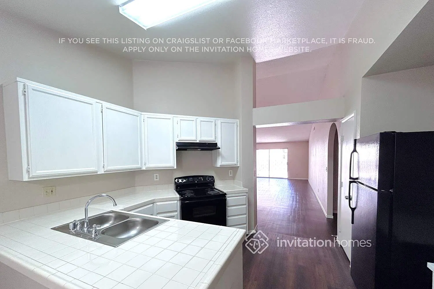 2728 Little Aston Cir Las Vegas, NV 89142 — Photo 3