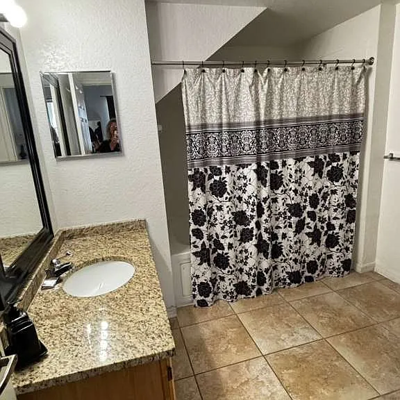 4004 Venetian Bay Dr #102 — Photo 8