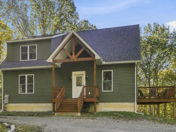 5888 Daniel Boone Trl, Berrien Springs, MI 49103