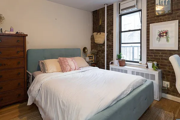 Rented by Joseph Jackson, Landlord | media 18