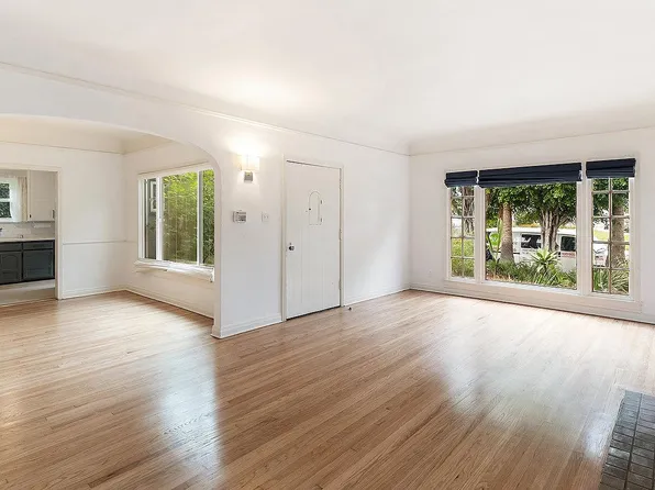 449 N Edinburgh Ave, Los Angeles, CA 90048