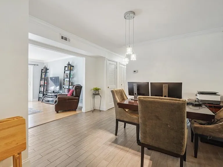6851 Roswell Rd #F1 — Photo 7