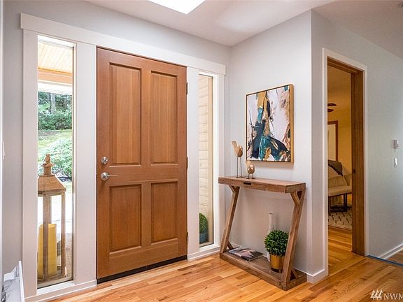 3rd image of 6332 NE Mitchell Ln