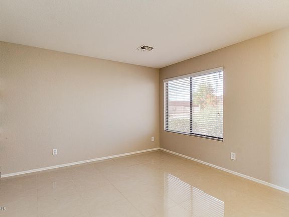 4th image of 8921 E Balsam Ave