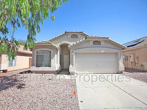 12706 W Ash St Photo 1