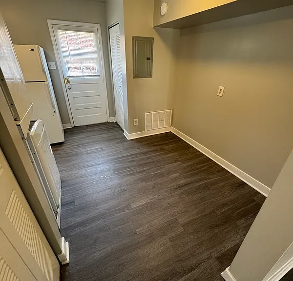 5215 Goolsby Ct — Photo 3