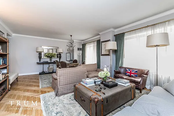 Rented by Trump International Realty | media 6