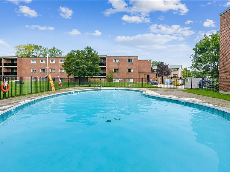 183 Blackacres Blvd #181 — Photo 4