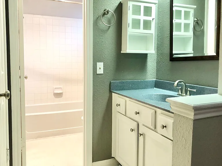 3111 Tom Green St #204 — Photo 8