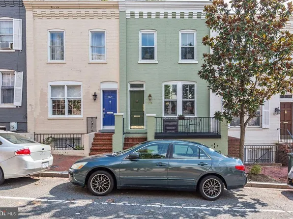 1219 33rd St NW, Washington, DC 20007