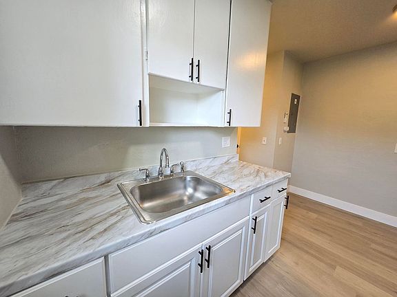 5th image of 1311 W Shoshone St Unit A