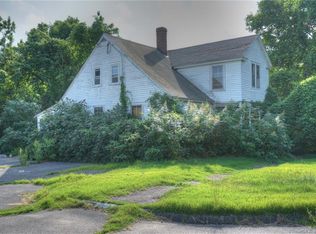 1159 Poquonnock Rd, Groton, CT 06340