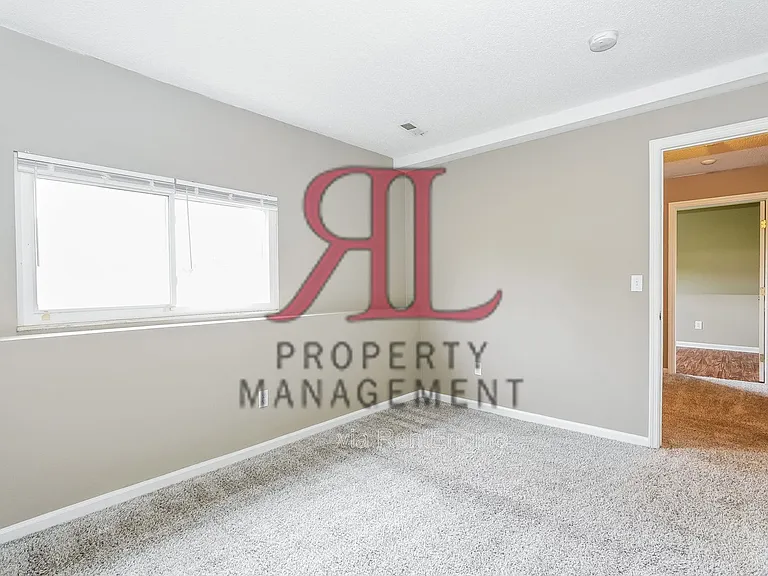 1640 Butterfly Ct — Photo 10