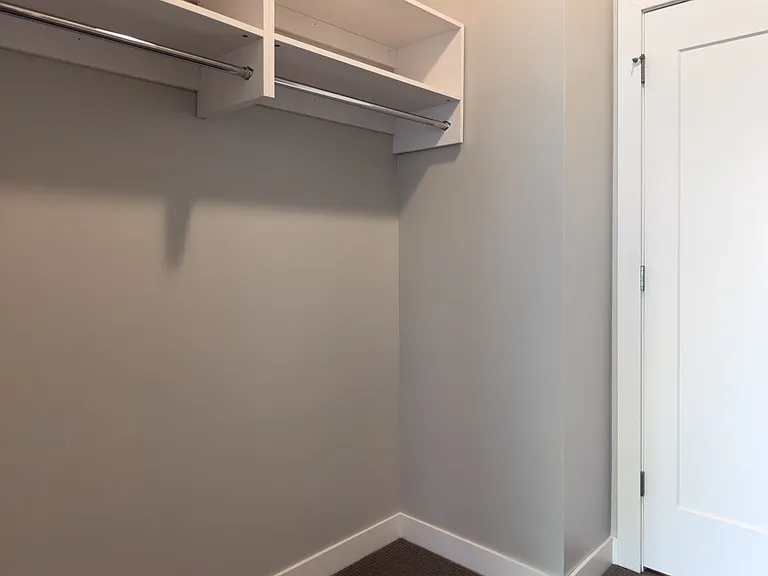 Red44 Luxury Apartments | Specials Available — Photo 98